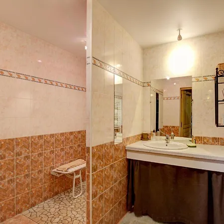 Chaleureux 3 Ch, Jardin, Animaux Admis, Garage, Wifi - Fr-1-496-5 Holiday home