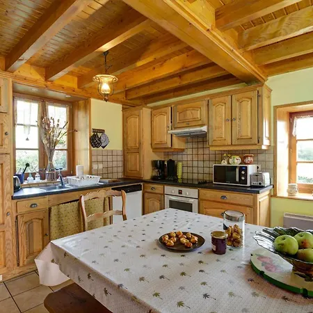 Chaleureux 3 Ch, Jardin, Animaux Admis, Garage, Wifi - Fr-1-496-5 Holiday home Perigneux
