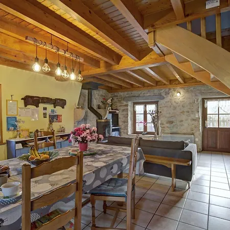 Holiday home Chaleureux 3 Ch, Jardin, Animaux Admis, Garage, Wifi - Fr-1-496-5